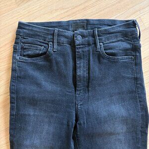 MOTHER High Waisted Looker in Size 27